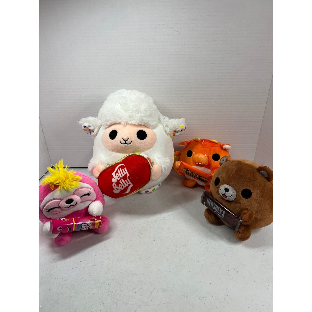 Zuru Snackles Plush Lot Sheep Jelly Belly Dragon Reese Bear Hershey Sloth Toy